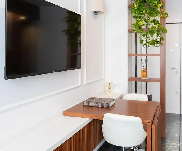 Domus Prestige -suite Repubblica- In Apartment *